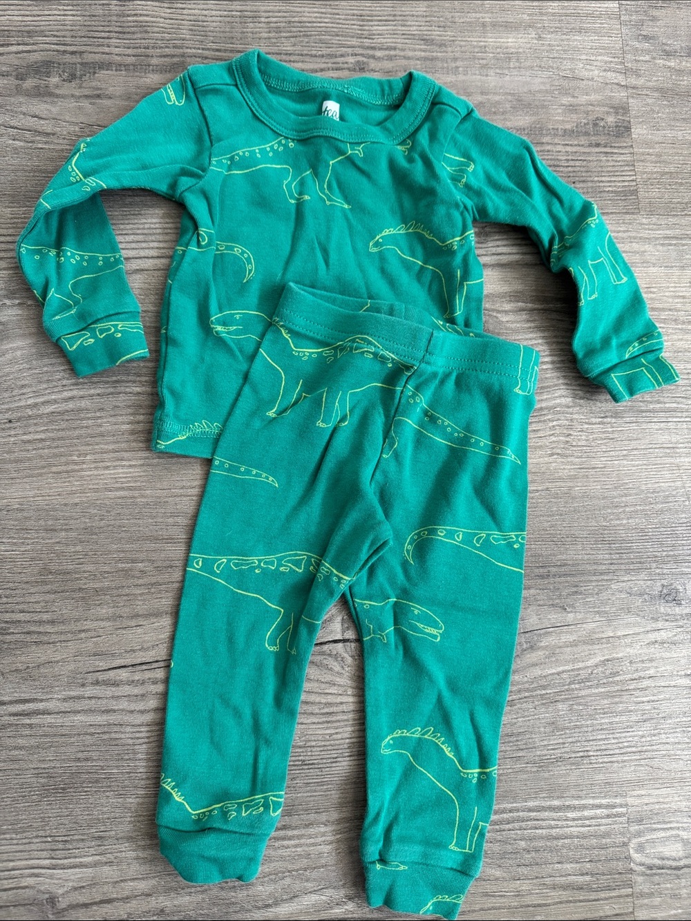 Tea Collection Green Dinosaur Baby Pajama Set - 100% Cotton